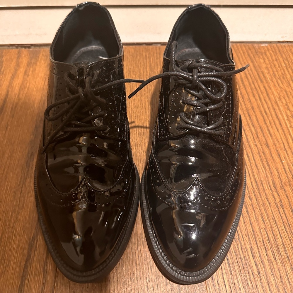 ASOS black patent leather oxfords size 9